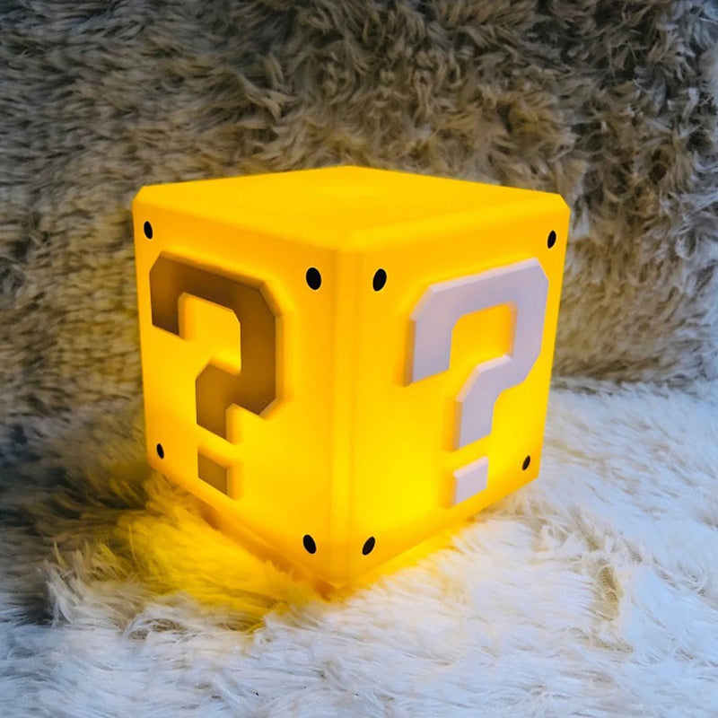 Luminária LED Cubo do Mario Bros